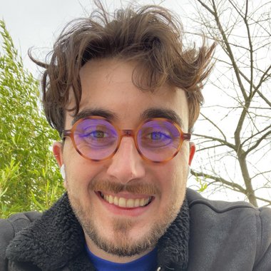 Jean P. - Freelance Graphic Designer