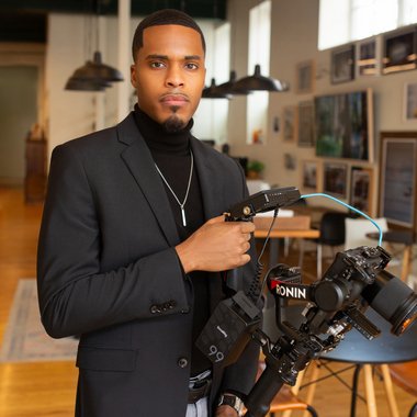 Mosi N. - Freelance Video Editor