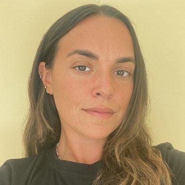 Raquel M. - Freelance Social Media Manager