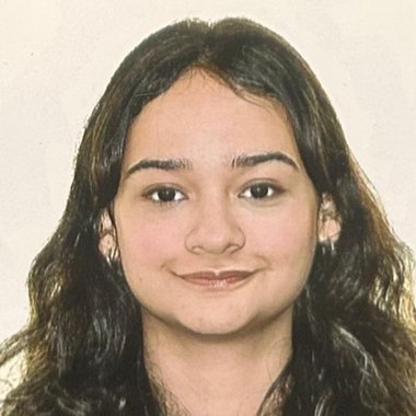 Camila N. - Freelance Co Writer