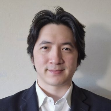 Francois F. - Freelance Social Media Manager