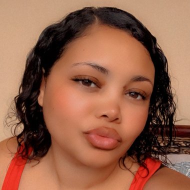 Leelia J. - Freelance Content Creator