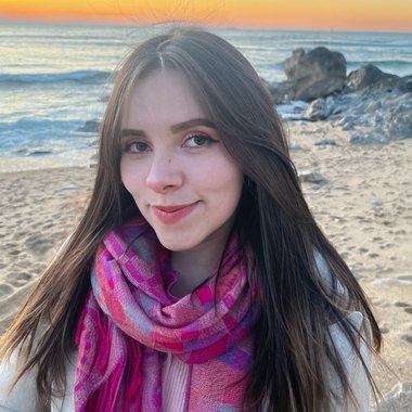 Sara A. - Freelance Ui Designer