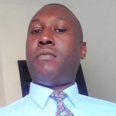 Paul E. - Freelance Web Developer