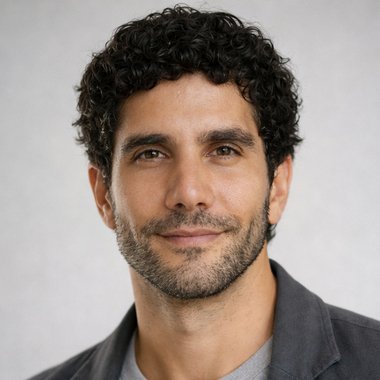 Flavio M. - Freelance Art Director