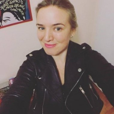 Eliana I. - Freelance Motion Graphic Designer