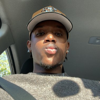 Martial I. - Freelance Videographer