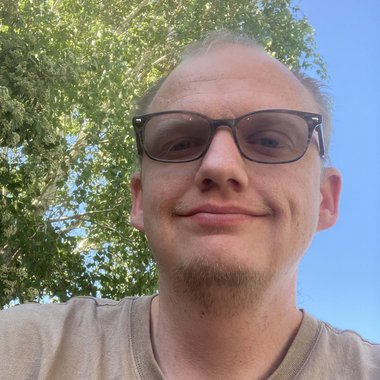 Eric C. - Freelance Video Editor