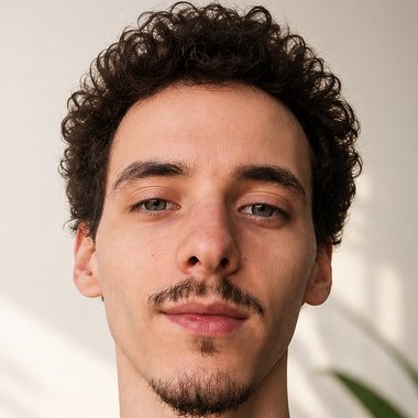 Marlon M. - Freelance Web Developer