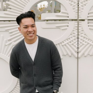 Russel V. - Freelance Content Producer