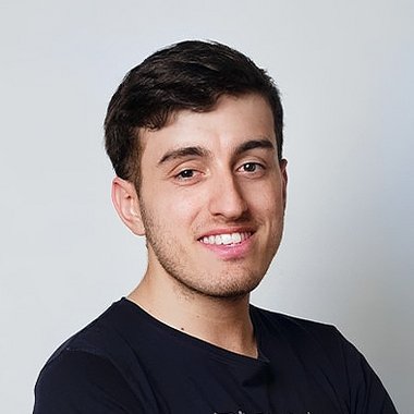 Valentino F. - Freelance Social Media Freelancer