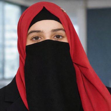 Anam J. - Freelance Web Developer