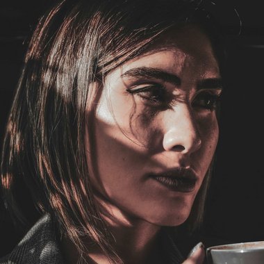 Kimia A. - Freelance Motion Graphic Designer