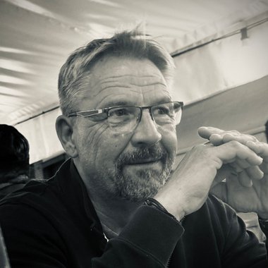 Paul S. - Freelance Brand Designer