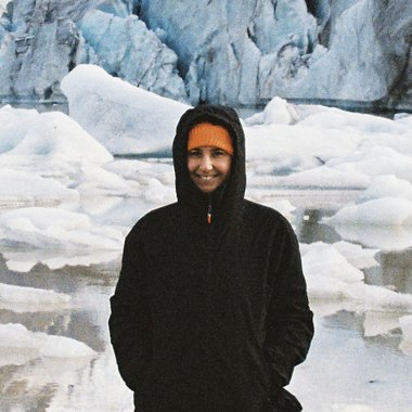 kristabarnaby - Freelance Art Director