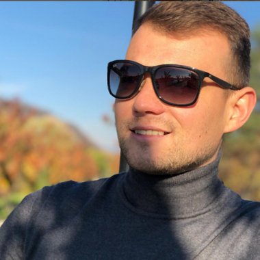 leosebastian - Freelance Web Designer