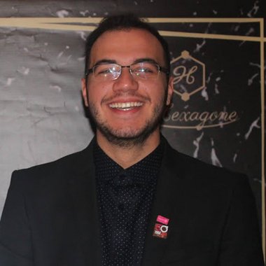Chakib Y. - Freelance Community Manager