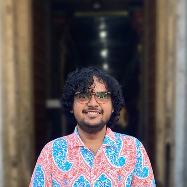 smites b. - Freelance Artworker