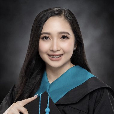 Ashley A. - Freelance Graphic Designer