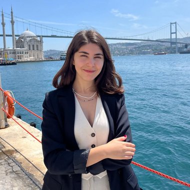 Asya K. - Freelance Social Media Freelancer