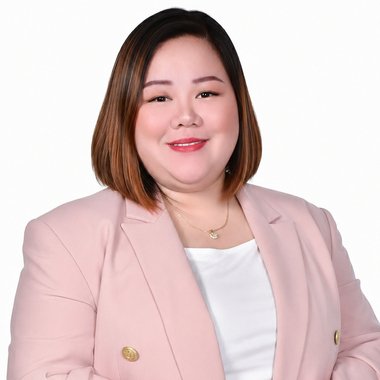 Dianne E. - Freelance Ai Prompt Engineer