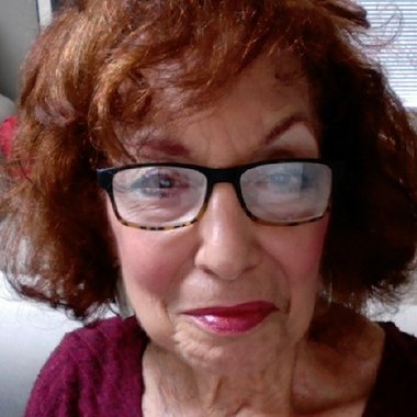 Sheila F. - Freelance Brand Designer