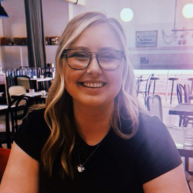 Alana M. - Freelance Social Media Freelancer