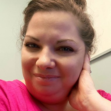 Katlyn C. - Freelance Graphic Designer