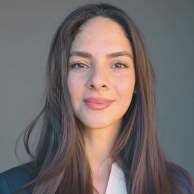 Melina G. - Freelance Content Strategist