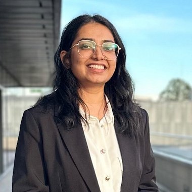 Iona D. - Freelance Motion Graphic Designer