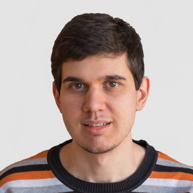 Pau C. - Freelance Web Designer