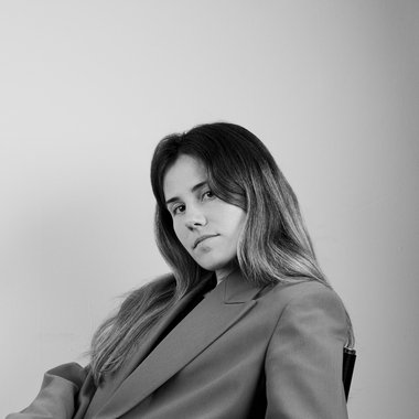 Ana S. - Freelance Graphic Designer