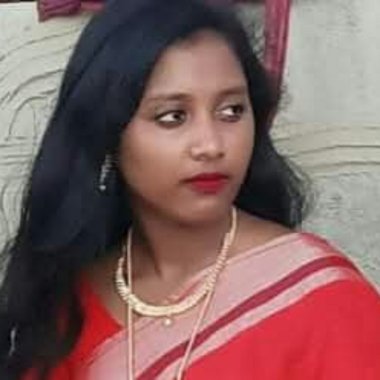 Samia S. - Freelance 2nd Assistant Director