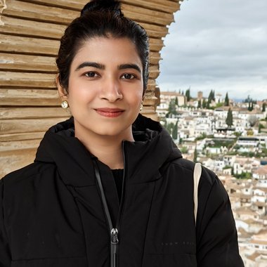 stuti m. - Freelance Pitch Deck Designer