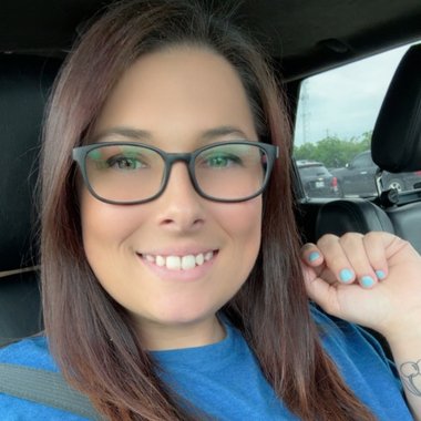 Kristynm93 - Freelance Graphic Designer