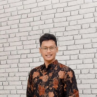 R W. - Freelance Seo Expert