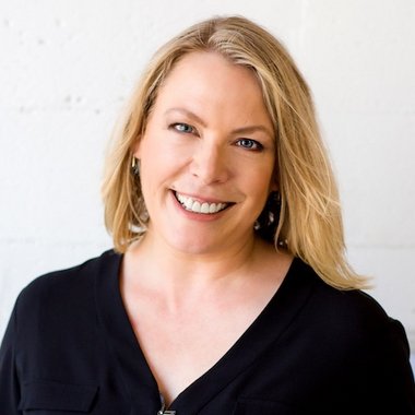 Liz H. - Freelance Fractional Cmo