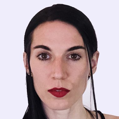 Sara S. - Freelance Designer