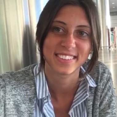 coni r. - Freelance Motion Graphic Designer