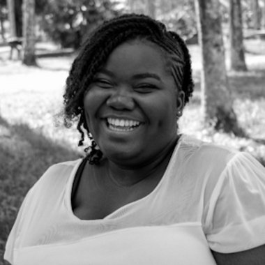 Sarah M. - Freelance Copywriter