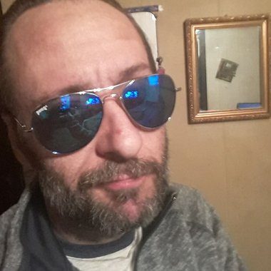 Chris B. - Freelance 3d Visualizer