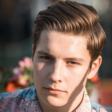 Deniss K. - Freelance Motion Graphic Designer