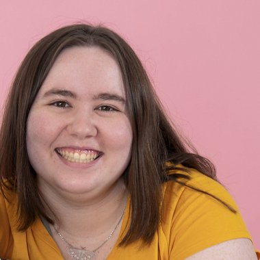 Willow Y. - Freelance Video Editor