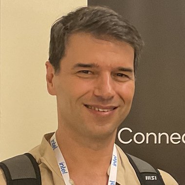 Majid Z. - Freelance Data Analyst