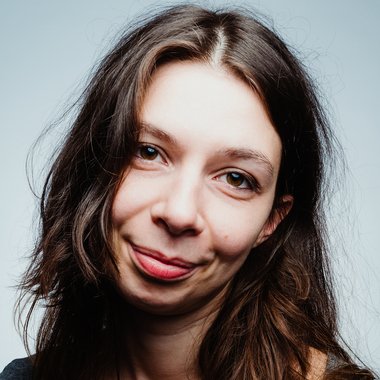 Noémi V. - Freelance Packaging Designer