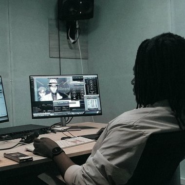 Stéphane B. - Freelance Mixing Engineer