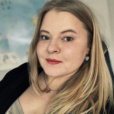 Solvita B. - Freelance Data Visualizer