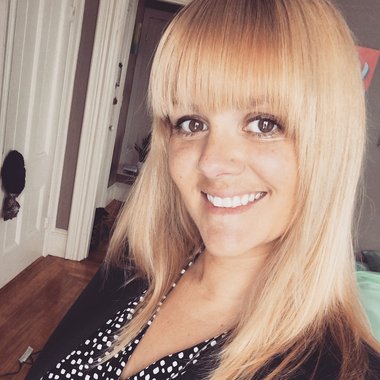 Lauren S. - Freelance Art Director
