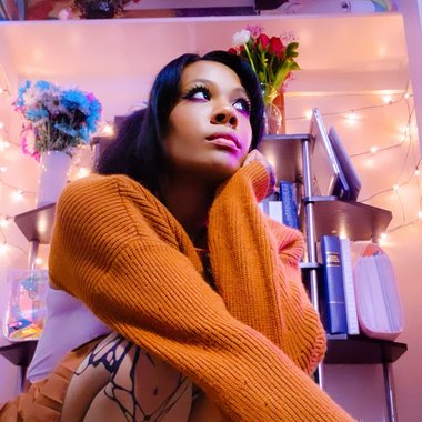 Brittney G. - Freelance Writer
