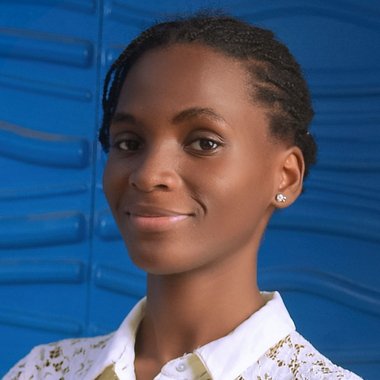 Anthonia - Freelance Graphic Designer